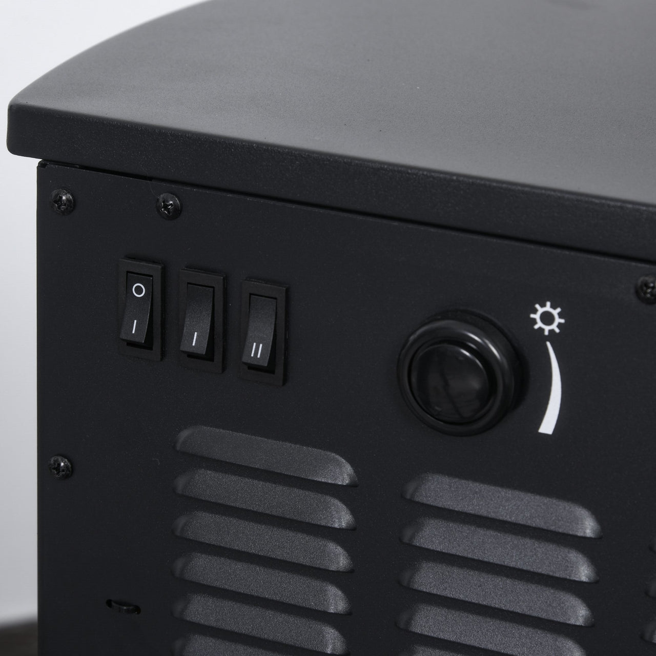 Elektrische sfeerhaard 2000W zwart – met thermostaat en timer | Zenzee bedieningspaneel dichtbijzicht met schakelaars en knop