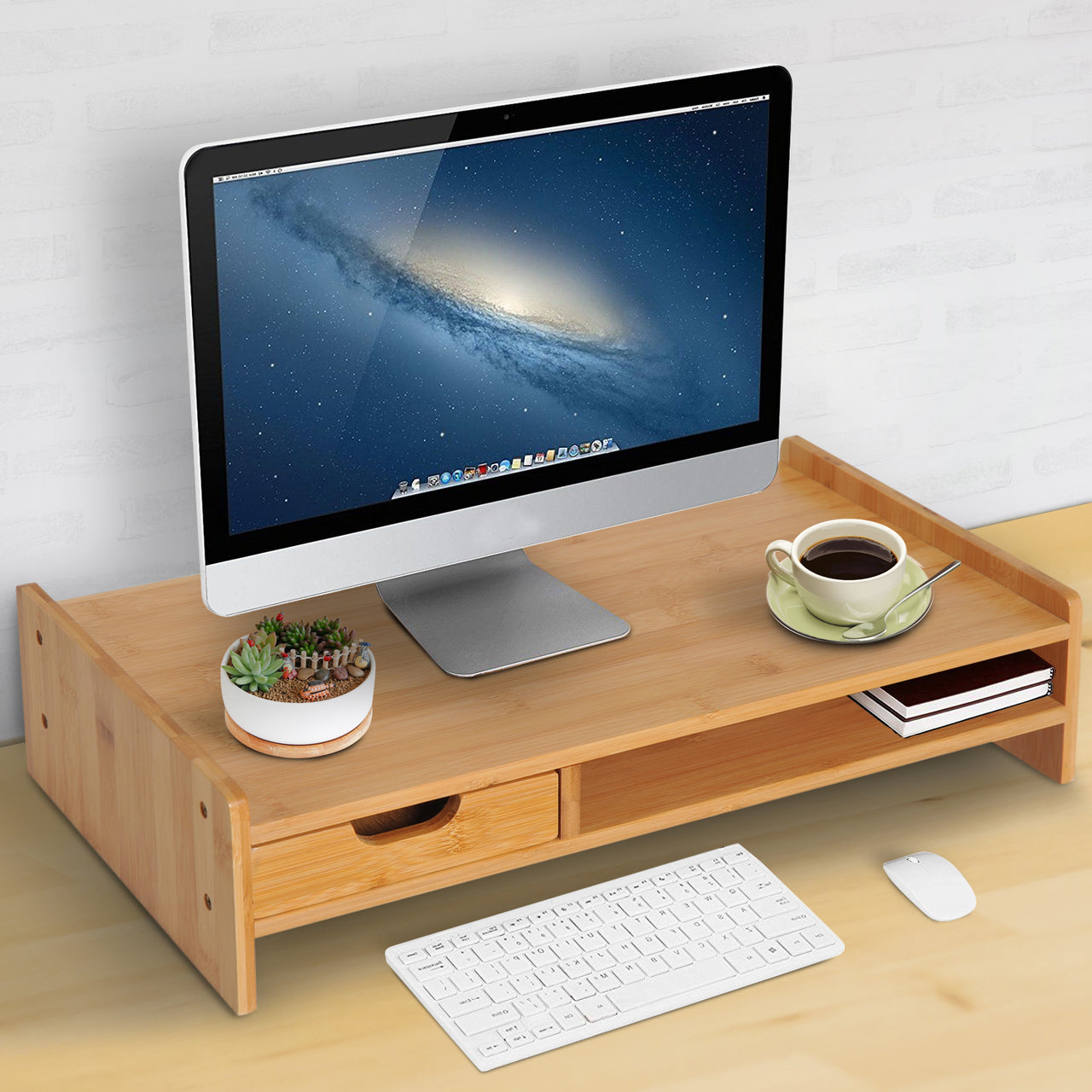 Bamboe laptop- en monitorstandaard – ergonomisch en natuurlijk design