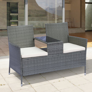 Tuinbank 133 cm breed met tafel – Grijze 2-zitter van poly rotan met comfortabel gewatteerde zitkussens buitenshuis