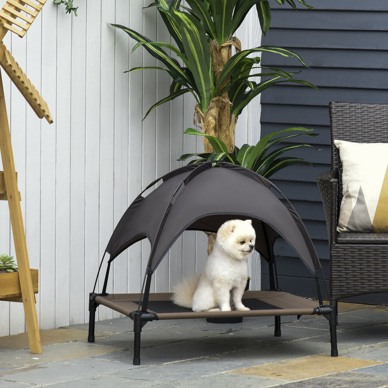 Honden ligbed met zonnedak bruin-zwart L 76x61x76 cm – Comfortabel ligbed met schaduw voor je hond