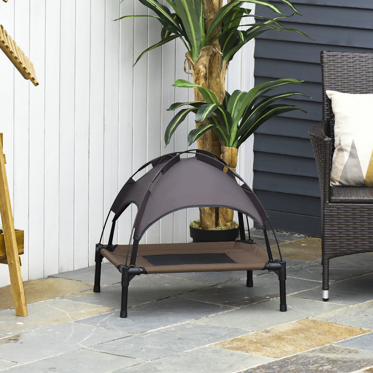 Honden ligbed met zonnedak bruin-zwart M 61x46x61 cm – Comfortabel en schaduwrijk ligbed voor je hond