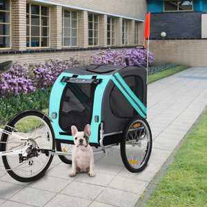 Grijs groene hondenfietskar 130x73x94 cm – Comfortabel en veilig mee op pad met je hond met een witte hond ervoor