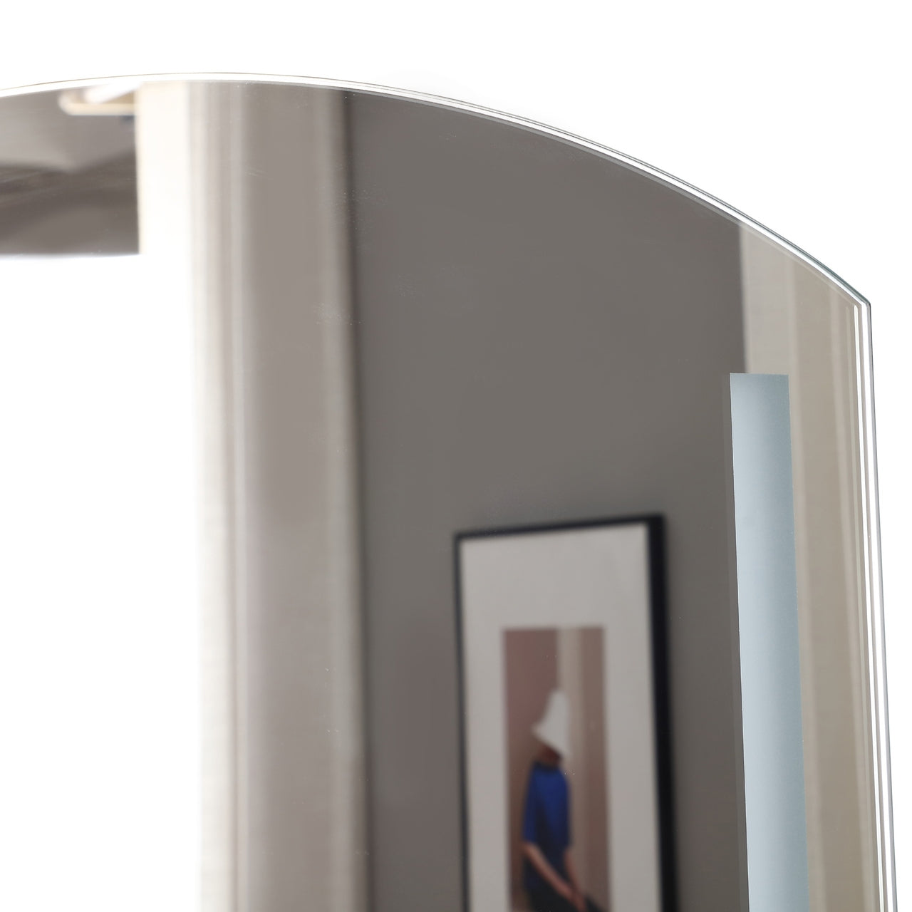 Moderne badkamerspiegel met spiegelkast en LED verlichting – 50x4x70 cm