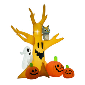 Halloween decoratie pompoen boom met verlichting opblaasbaar 240 cm met pompoenen, spook en uil voor sfeervolle tuinversiering vooraanzicht op witte achtergrond