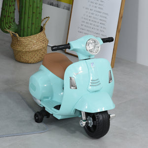 Elektrische kinderscooter 66,5x38x52 cm in groen voor urenlang speelplezier weergegeven in woonkamer