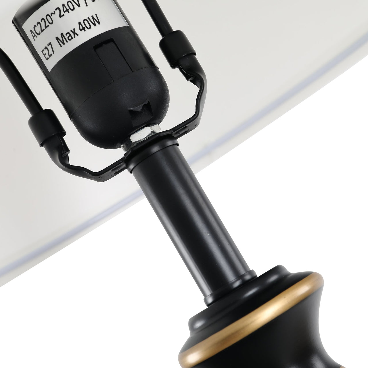 Set vintage verlichting: staande lamp en 2 tafellampen in zwart voor warme ambiance