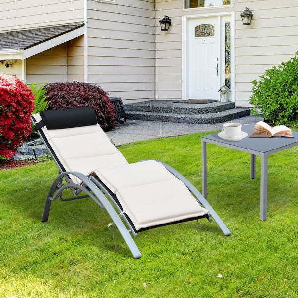 Verstelbaar aluminium ligbed 170x64x82 cm met crèmewit kussen voor ultiem buitencomfort