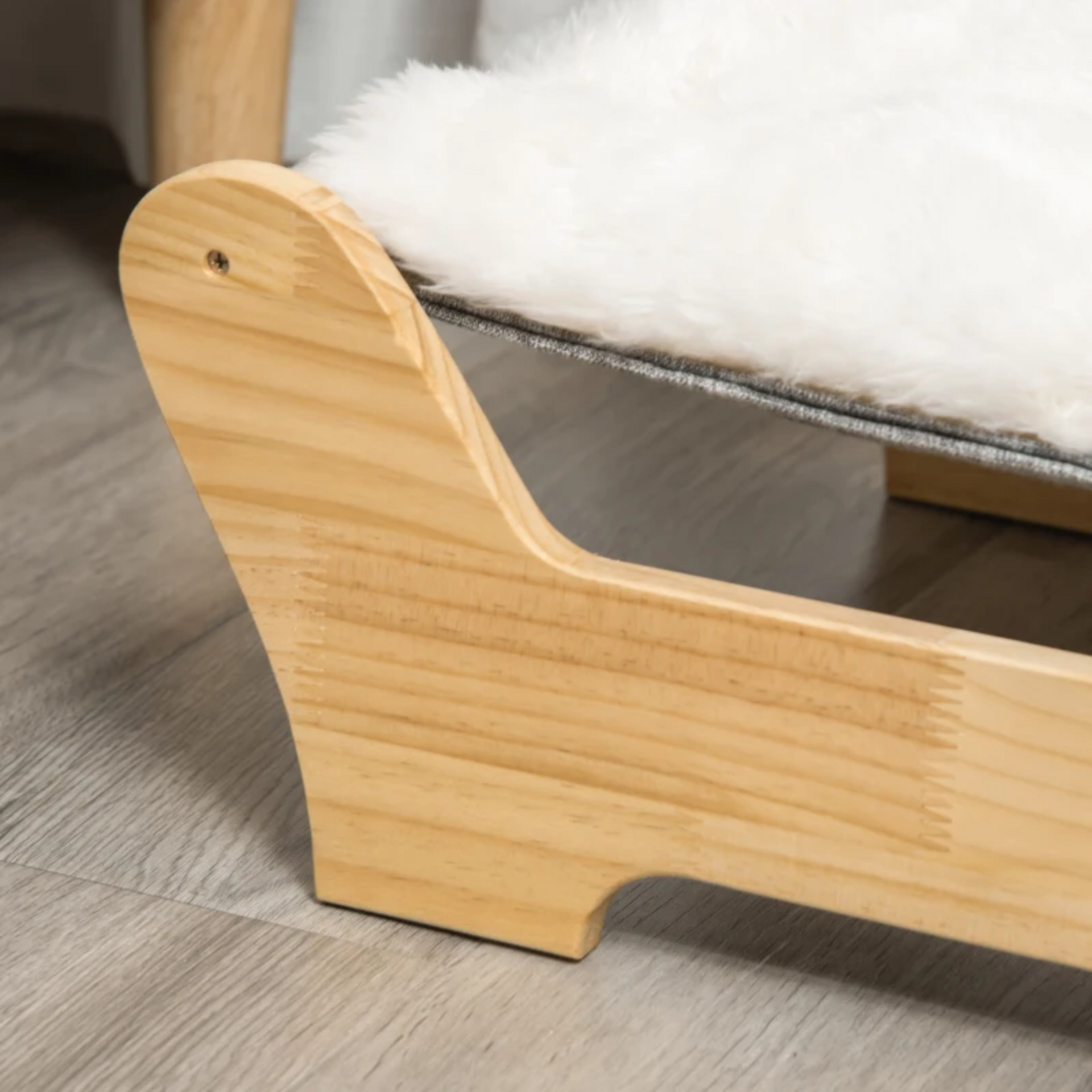 Houten kattenhangmat 68x43x20 cm – verhoogd comfort met pluche kussen