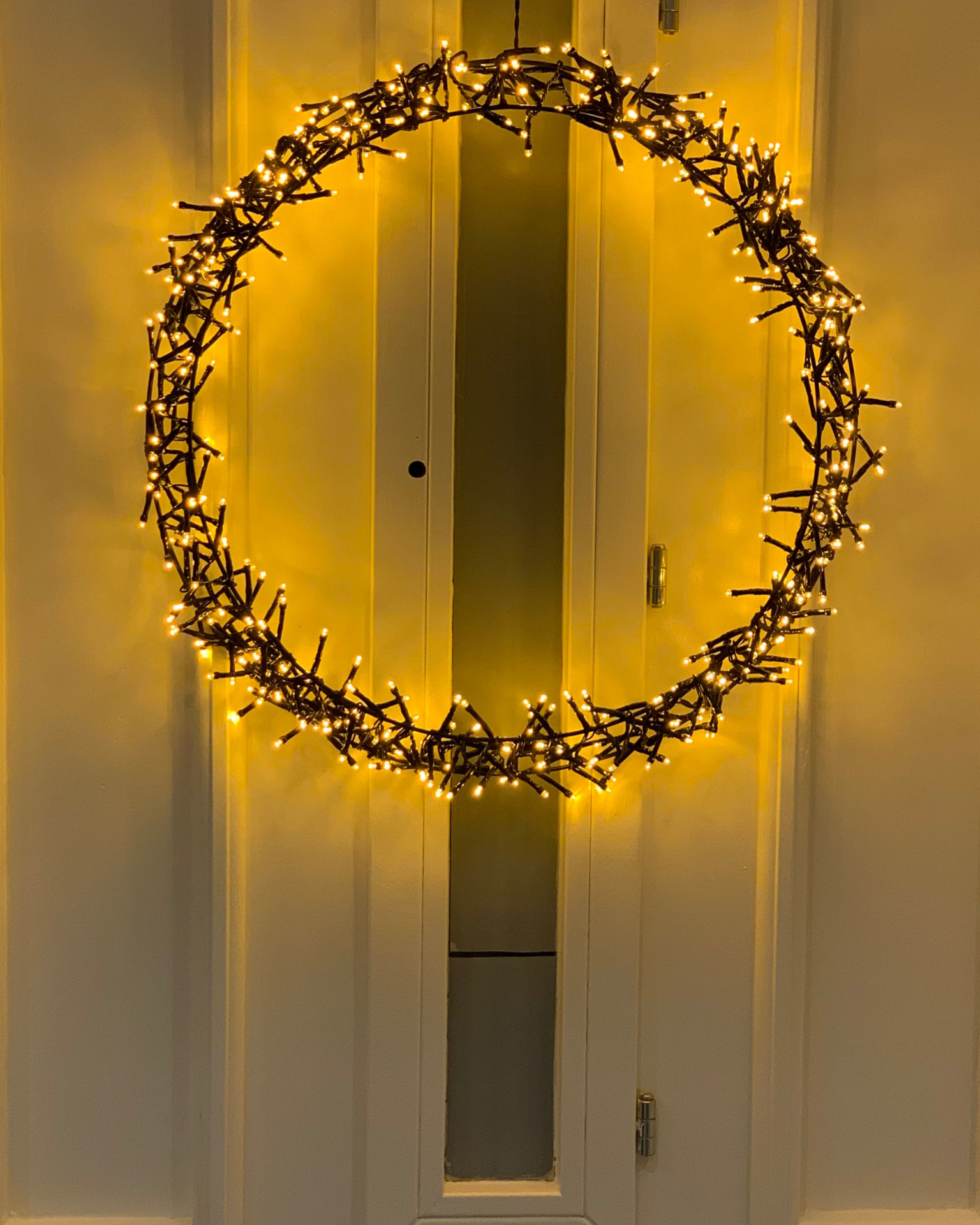 Verlichte kerstkrans Ø59 cm met 500 LED's – sfeervolle decoratie voor binnen en buiten