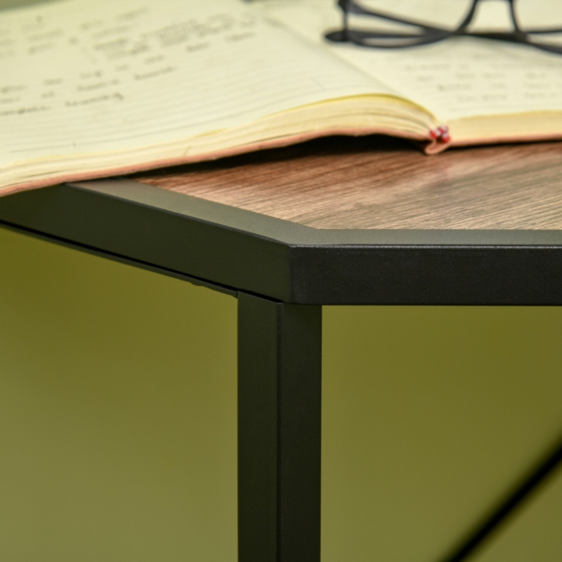 Industrieel compact hoekbureau 80x80x78 cm – praktisch en robuust design