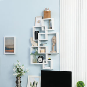 Wandrek met 5 vakken in wit massief hout kubusvorm  – 49,5x10,2x86 cm aan lichte muur met decoraties