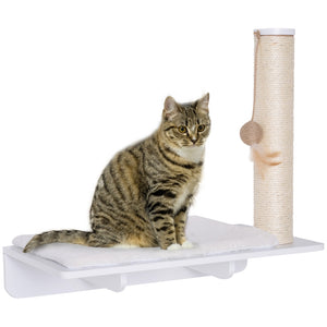 Kattenklimwand met hangmat, krabpaal en springplatform – lichtbruin met kat zittend op zacht kussen
