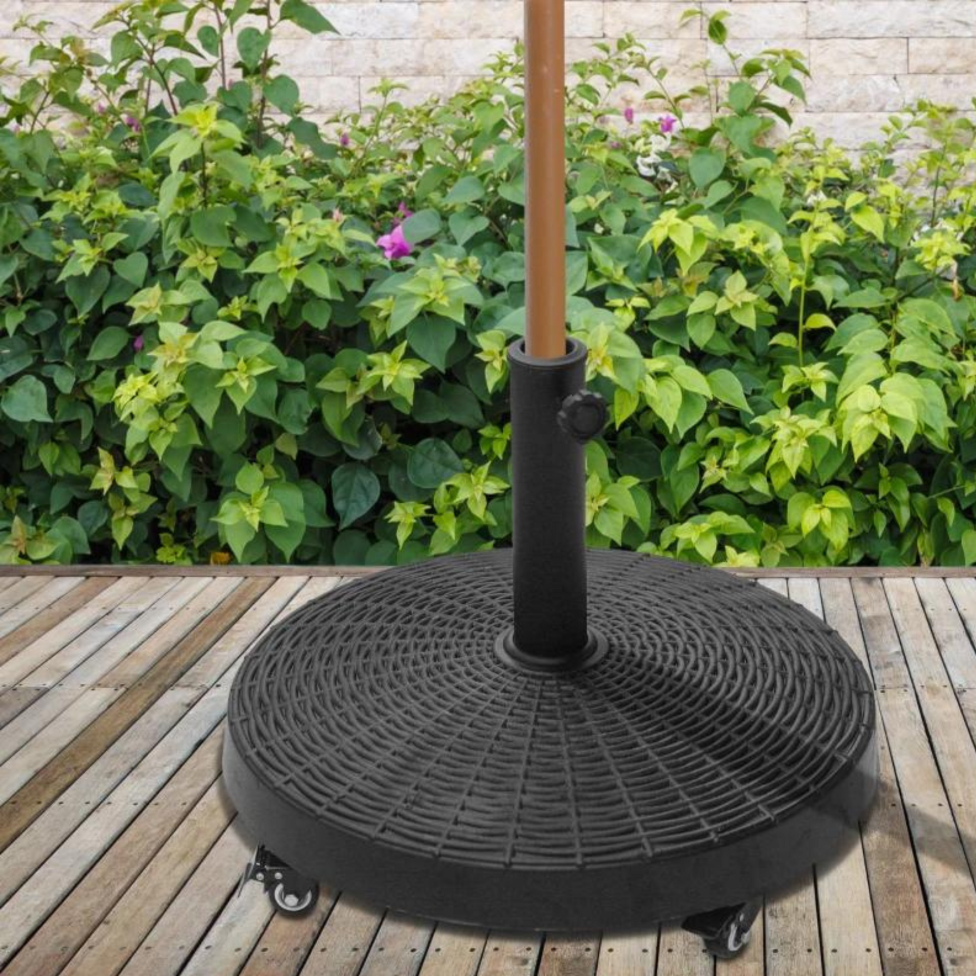 Zwarte parasolvoet 25 kg op wielen voor flexibele plaatsing