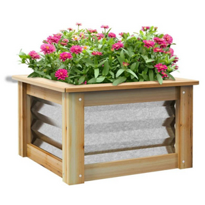 Plantenbak van hout en metaal 45x45x30 cm met open bodem gevuld met bloeiende roze bloemen voor buitengebruik