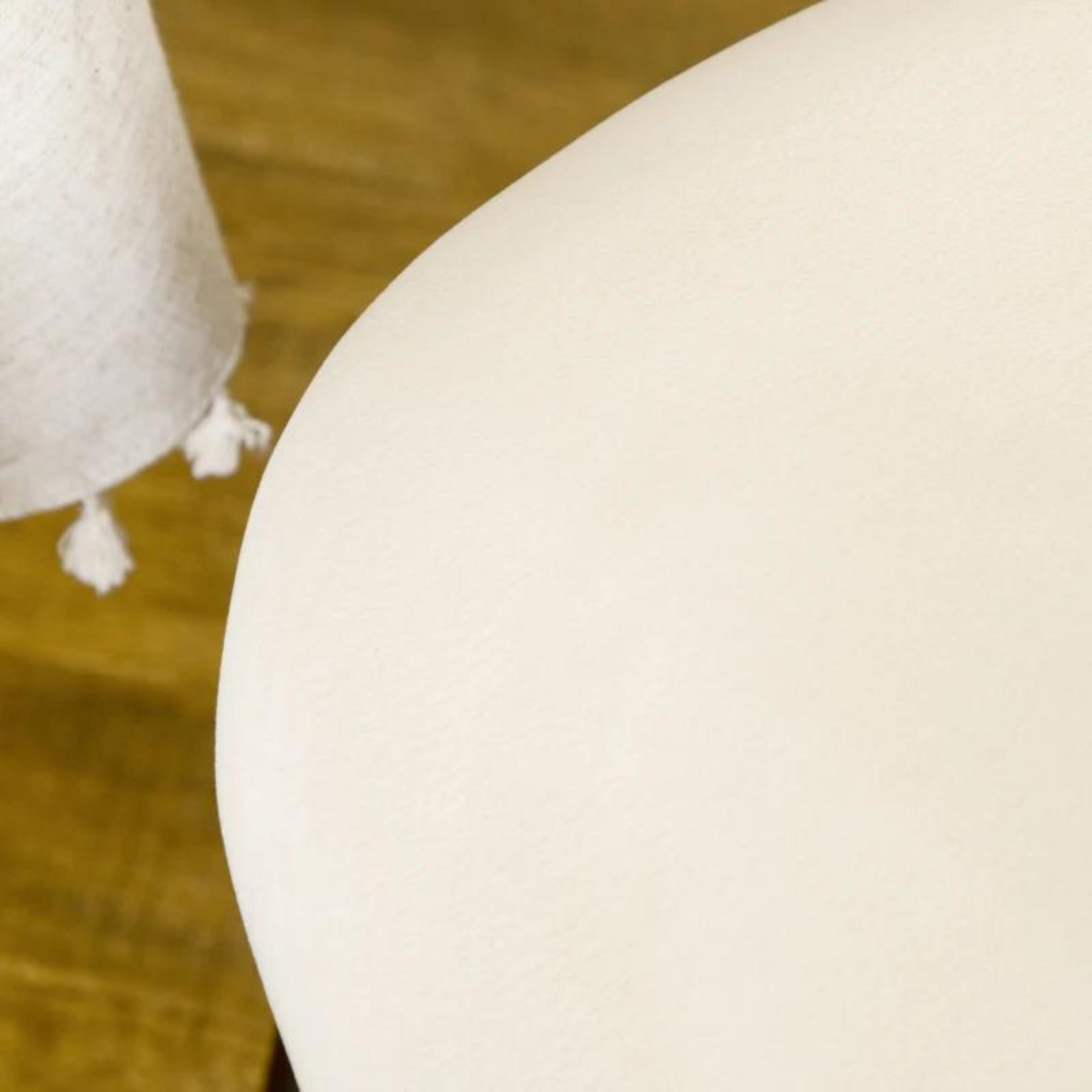 Set van 2 eetkamerstoelen – fluweelachtig crème met zwarte poten