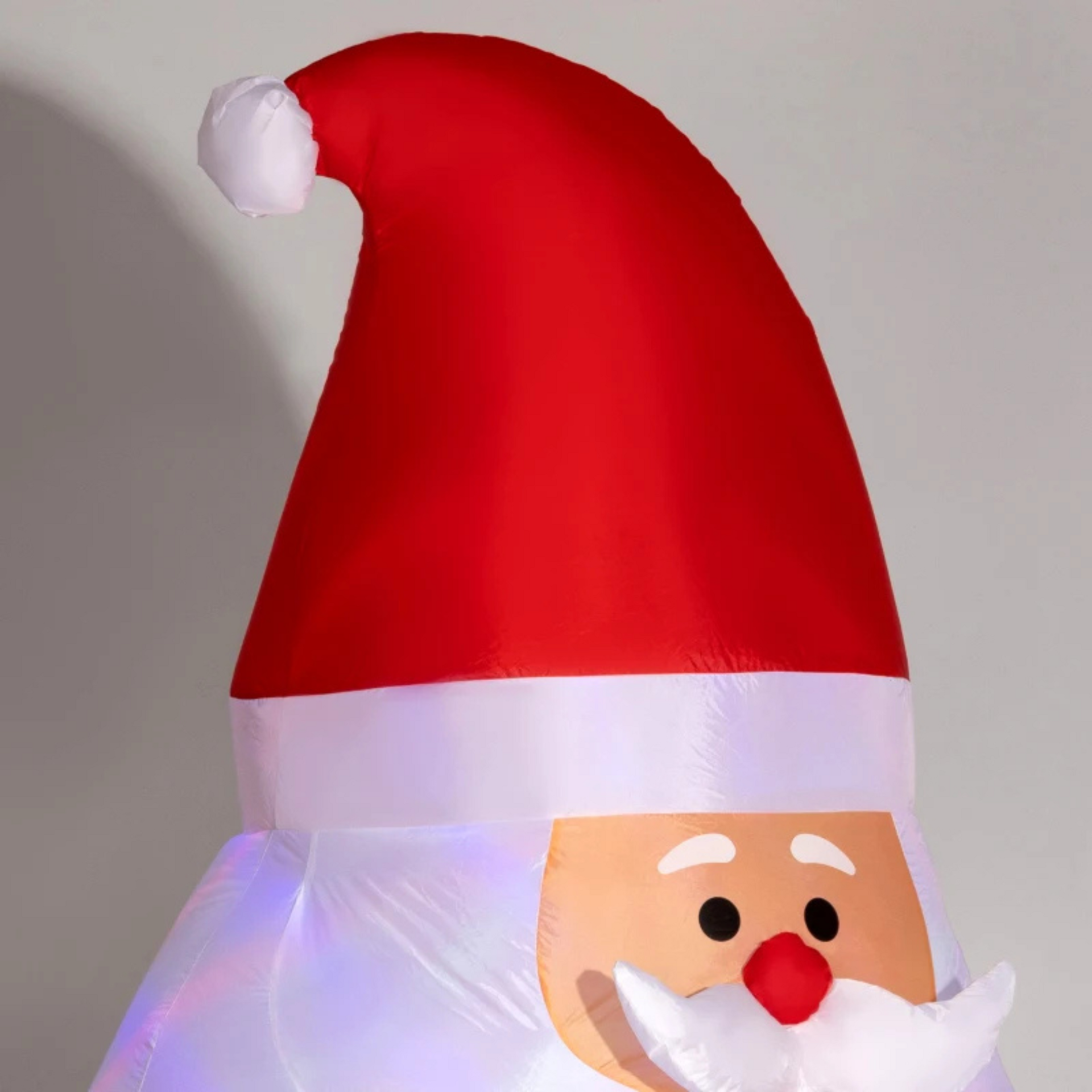 Opblaasbare kerstman 183 cm – met draaiende lichtbol