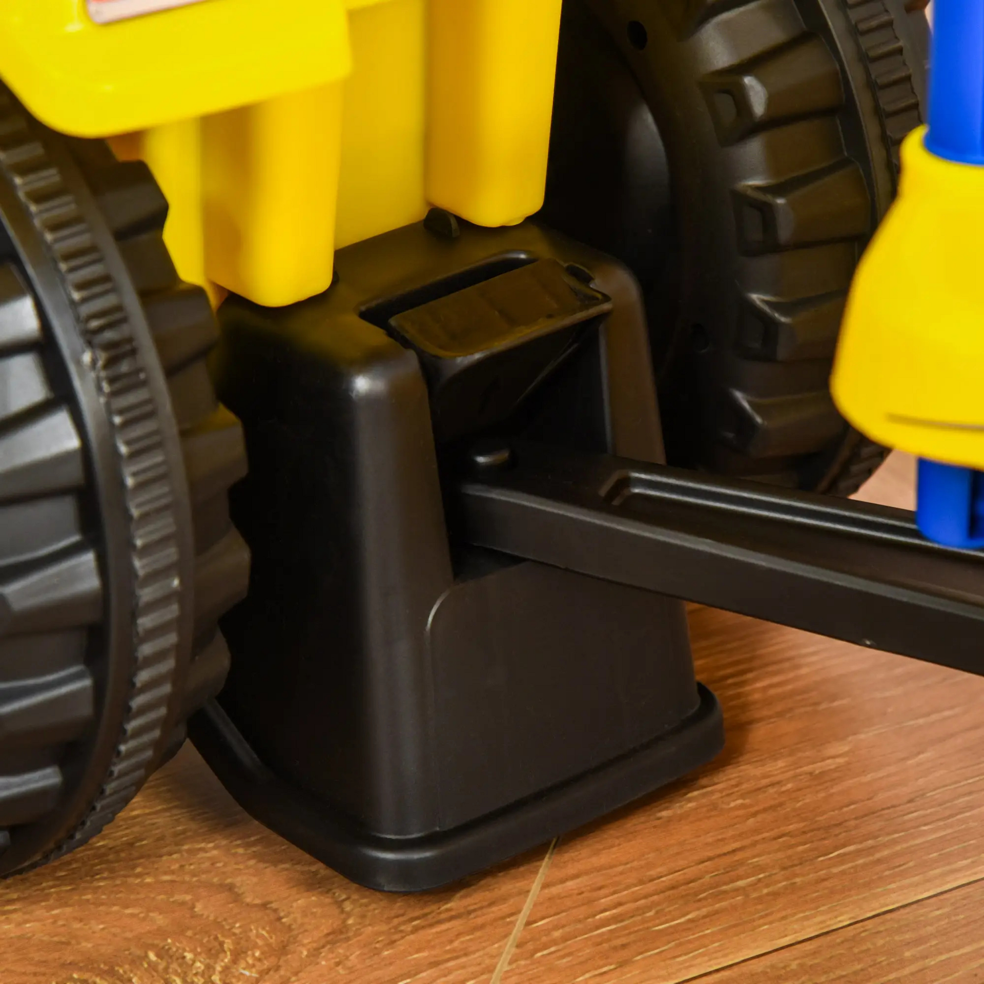 Gele tractor loopauto met aanhanger en zandspeelgoed – 91x29x44 cm voor kinderen vanaf 2 jaar