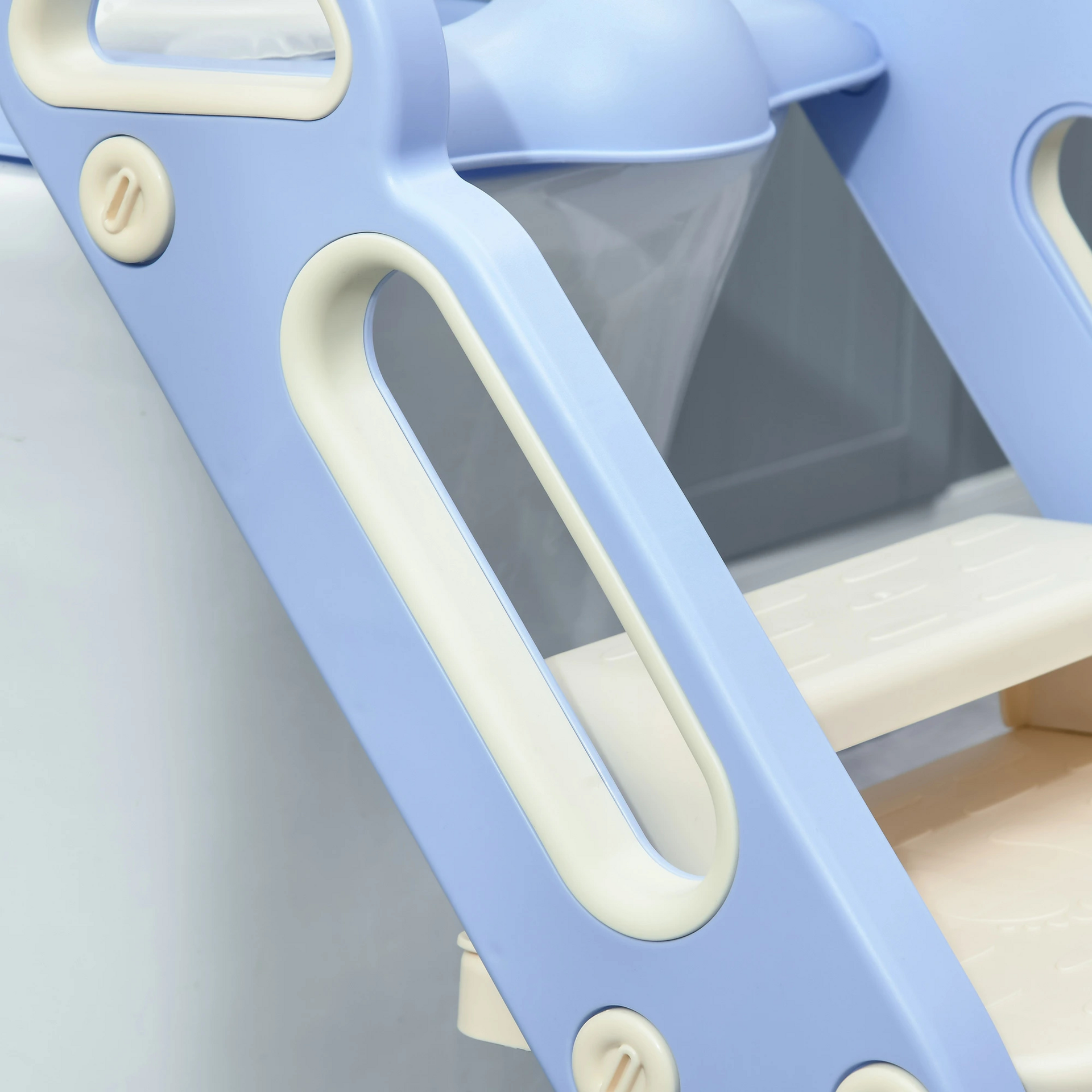 Blauwe wc-verkleiner met trapje en antislip – 62x36,5x28 cm voor peuters van 1–3 jaar
