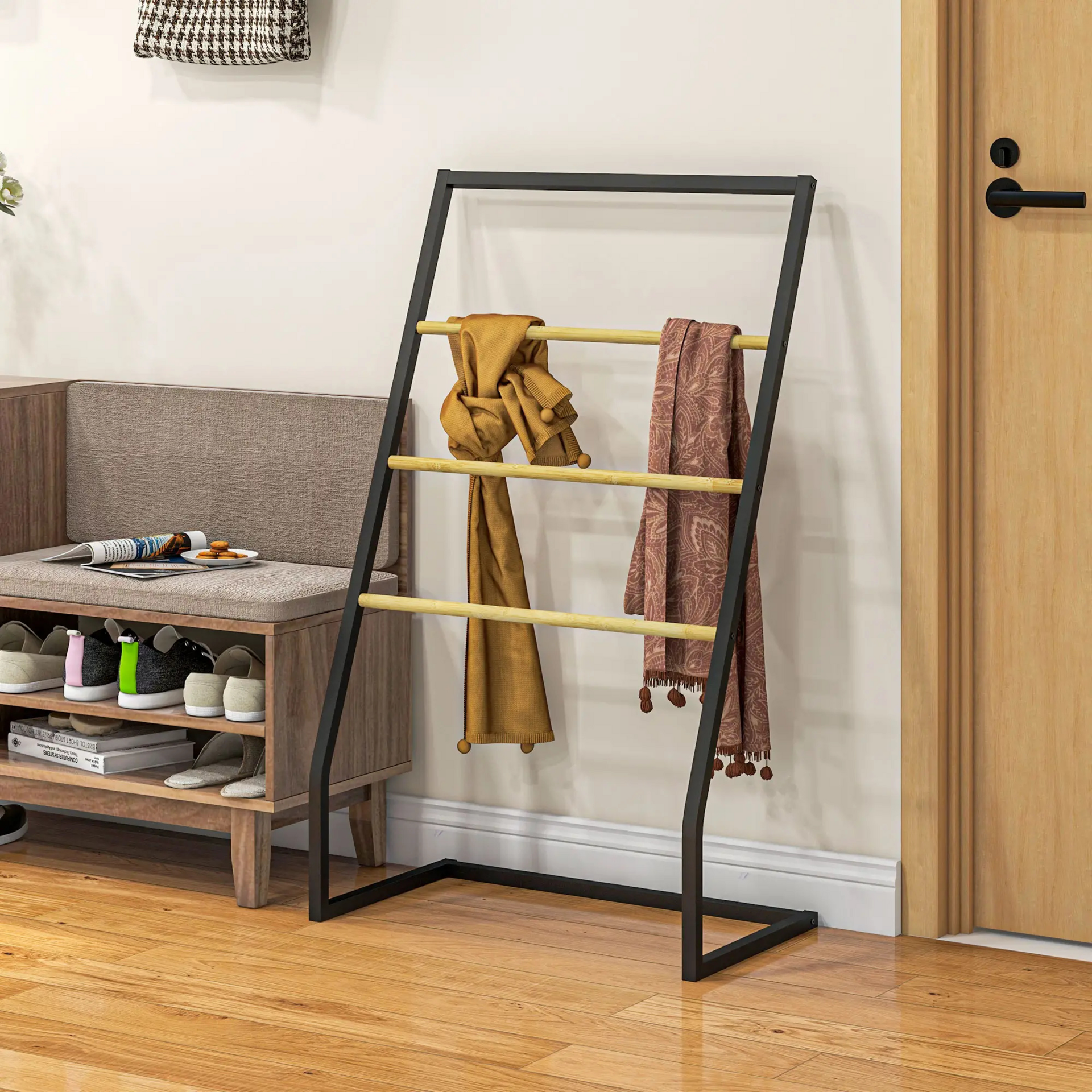 Handdoekenrek van bamboe en metaal – 60x35x102 cm met 3 ophangstangen