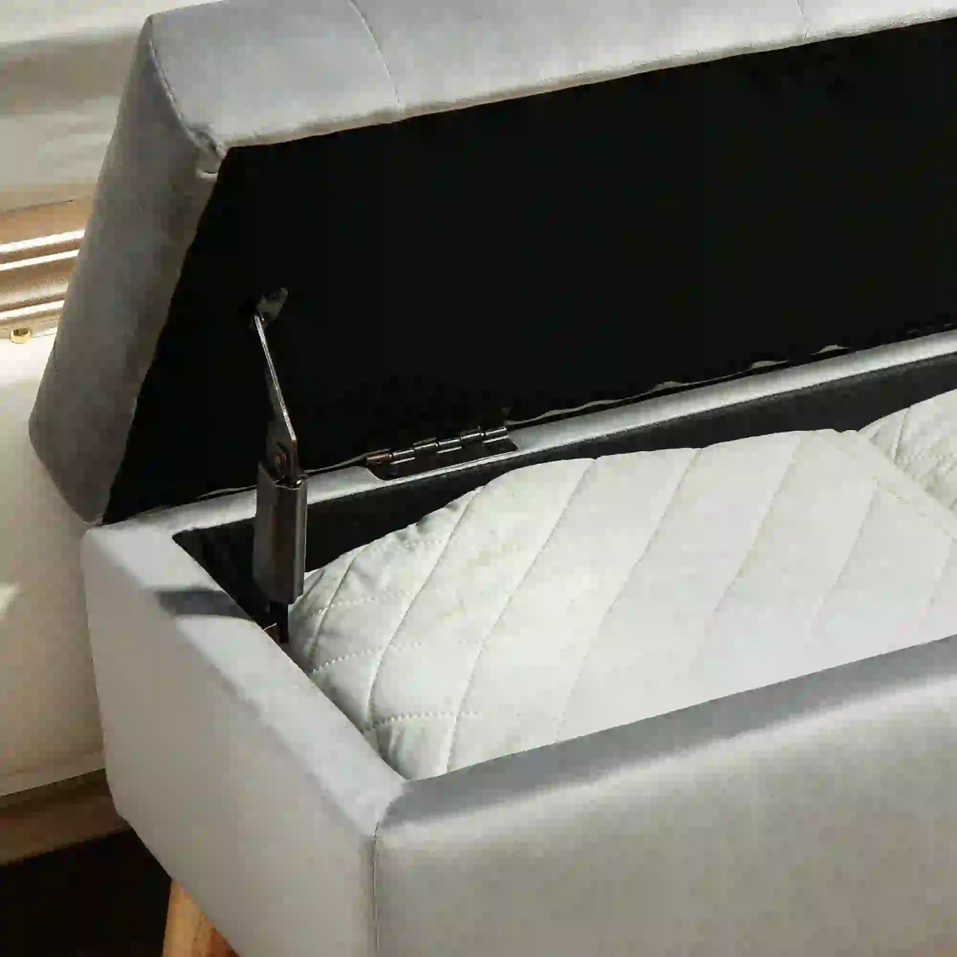 Grijze hocker met opbergruimte – zitbankje 80x35x40 cm voor slaapkamer of hal