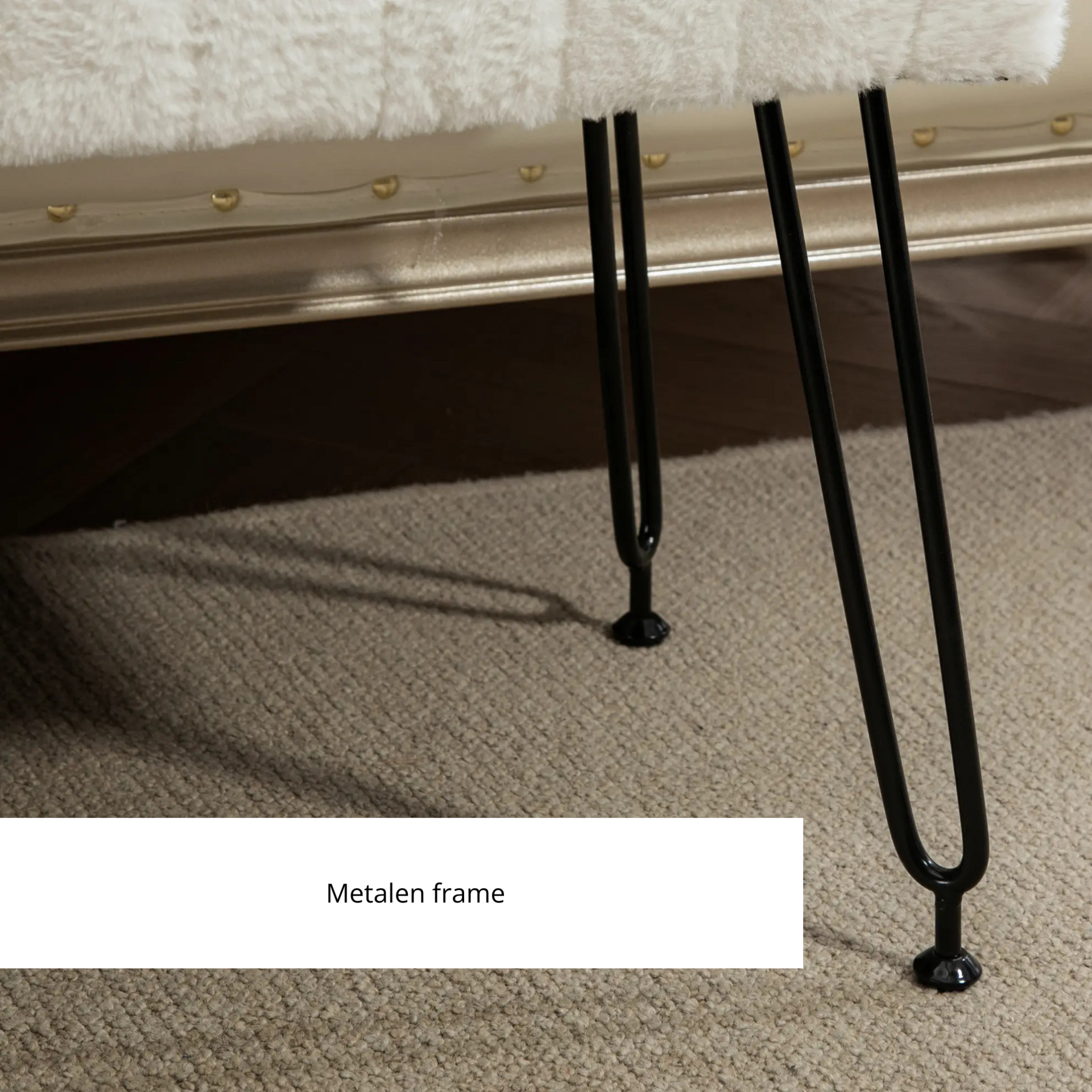 Witte houten bedbank metalen poten – 82x30x47 cm voor hal of slaapkamer