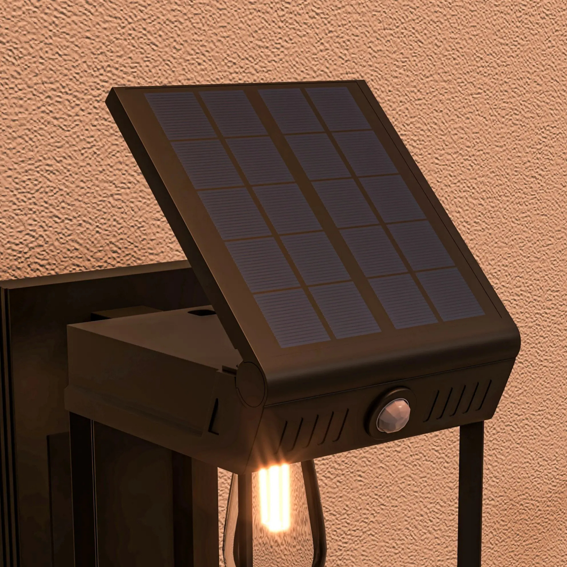 Zwarte solar wandlamp Ø53x33 cm – met sensor en IP44-bescherming