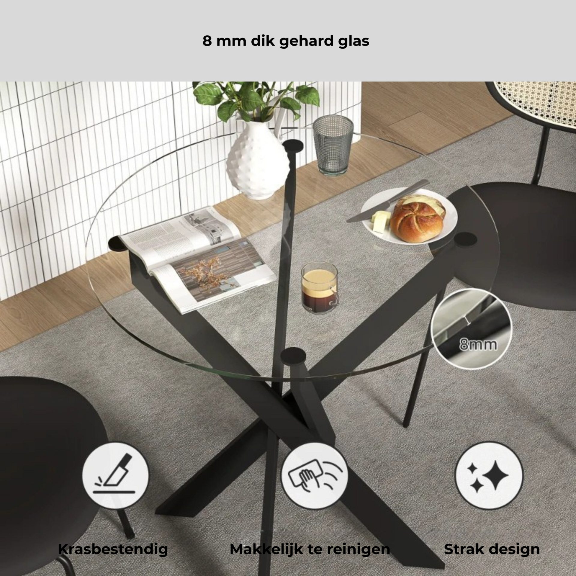 Glazen eetkamertafel zwart voor 4 personen als moderne eettafel