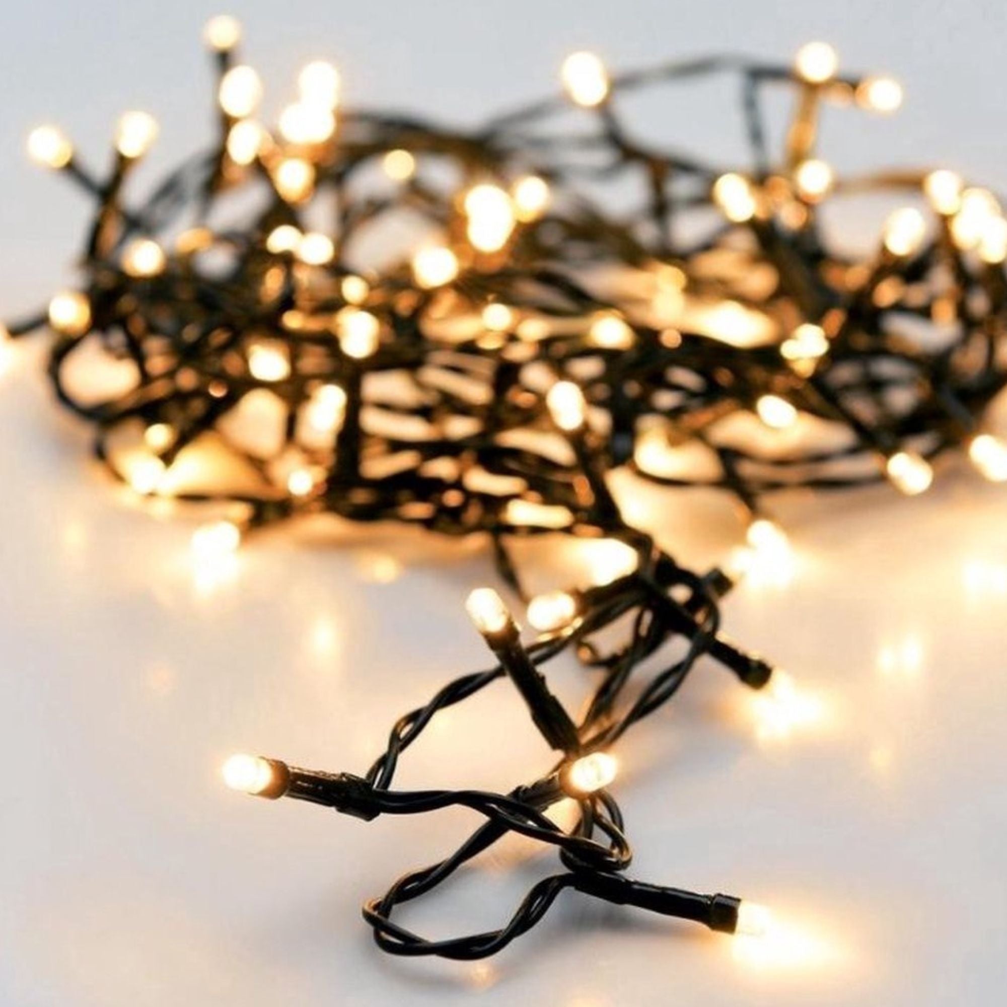 Lange kerstverlichting met 720 LED’s – 54 meter extra warm wit voor sfeervolle en energiezuinige kerstdecoratie thuis